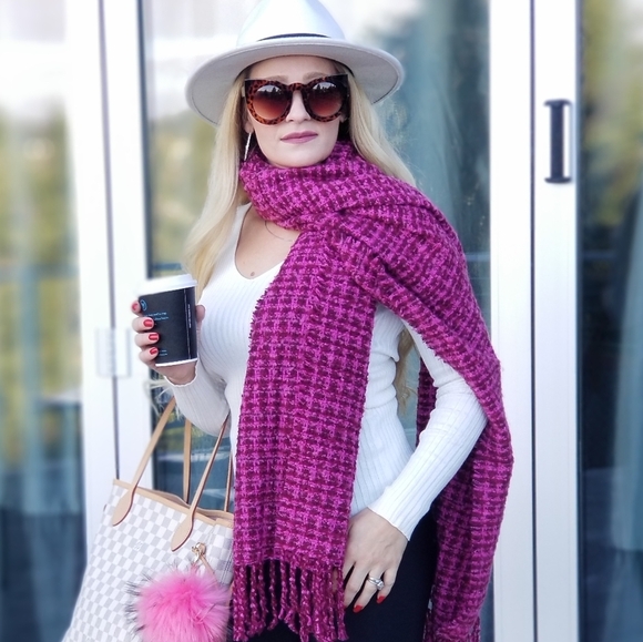 BERRY DELIGHTFUL Scarf / Shawl / Wrap - oversized - Picture 2 of 5